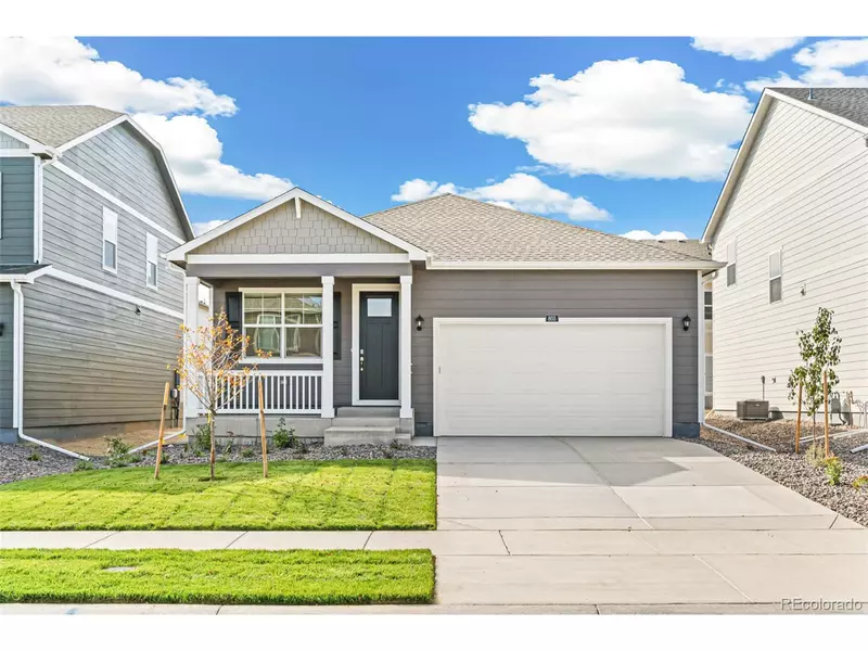 905 Tallus St, Lochbuie, CO 80603