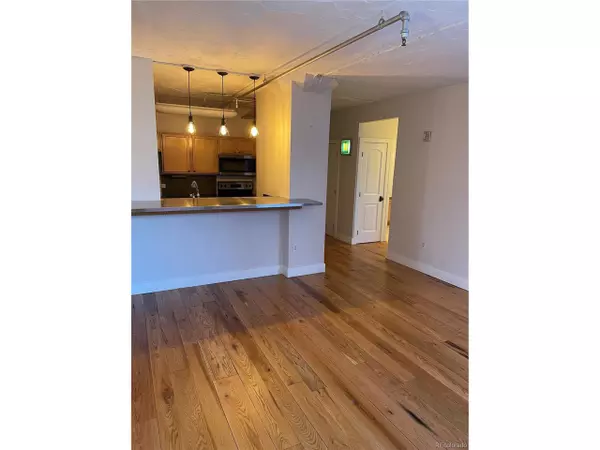 Denver, CO 80202,444 17th St #304