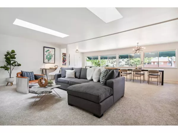 2205 S Holly St #8,  Denver,  CO 80222