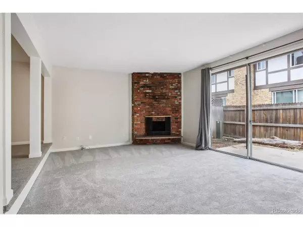 Denver, CO 80237,3855 S Monaco Pkwy #102