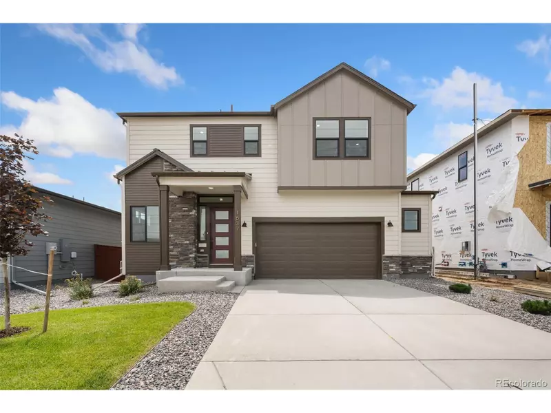 1637 Winter Glow Dr, Windsor, CO 80550