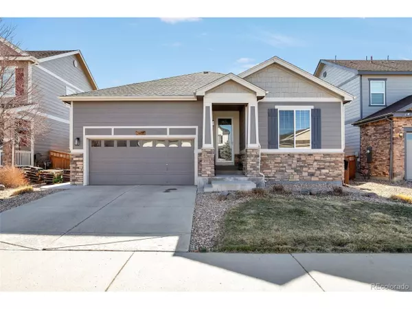 7426 Blue Water Ln, Castle Rock, CO 80108