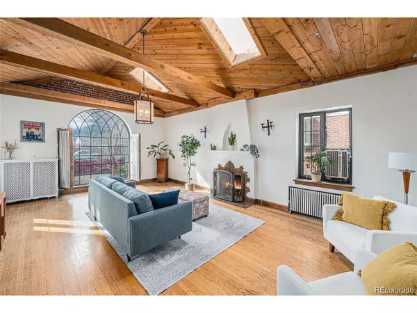 Denver, CO 80207,2646 Colorado Blvd