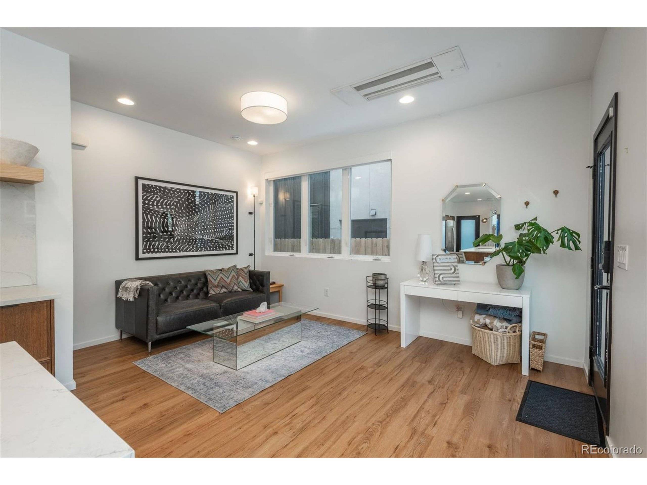 Denver, CO 80204,1260 Newton St #1