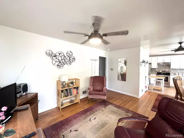 Denver, CO 80219,2285 S Knox Ct