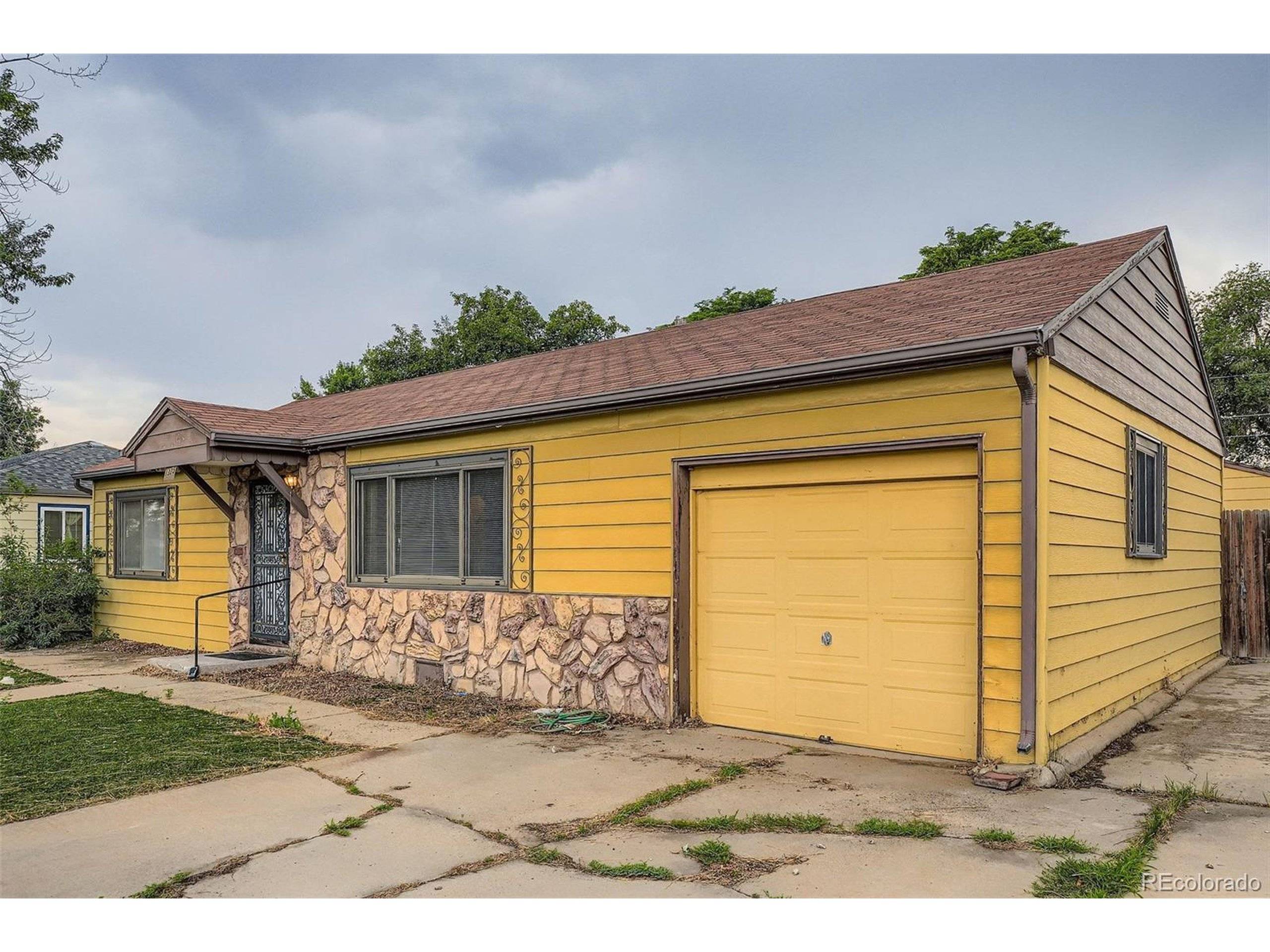Denver, CO 80219,1325 S Tennyson St