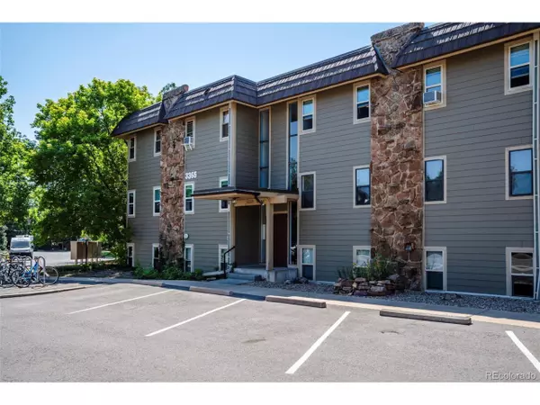 Boulder, CO 80301,3365 Chisholm Trl #B302