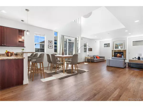 1204 S Balsam Ct, Lakewood, CO 80232