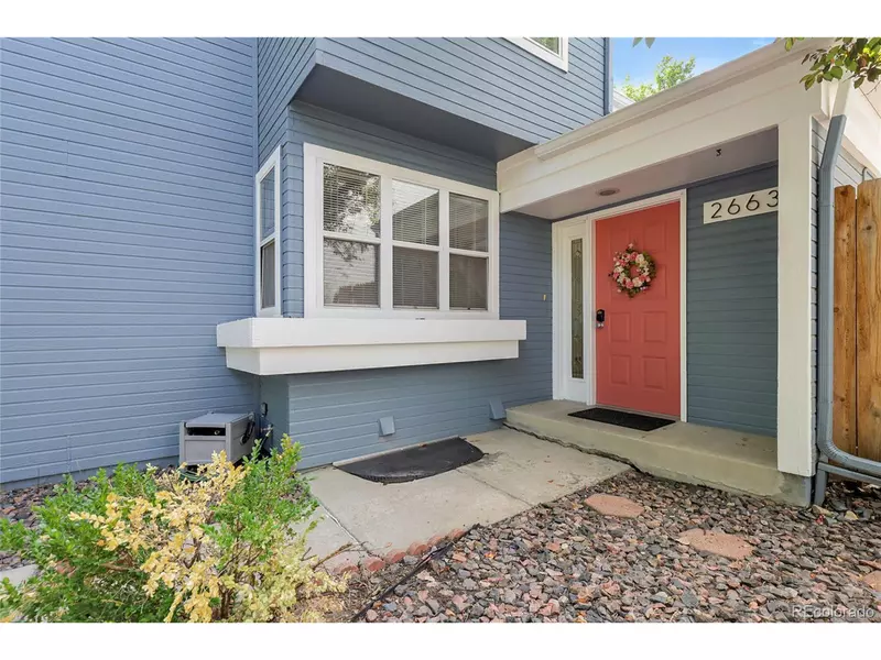 2663 S Deframe Cir, Lakewood, CO 80228