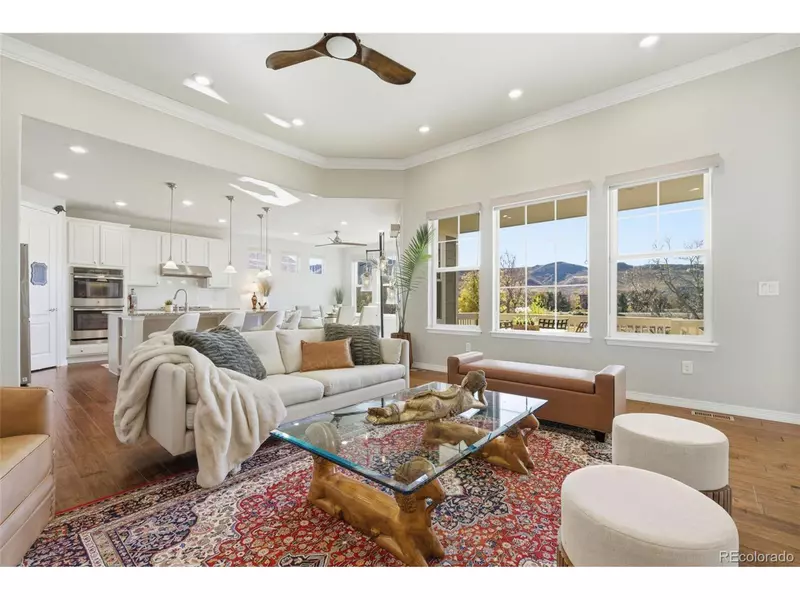 19524 W 58th Pl, Golden, CO 80403