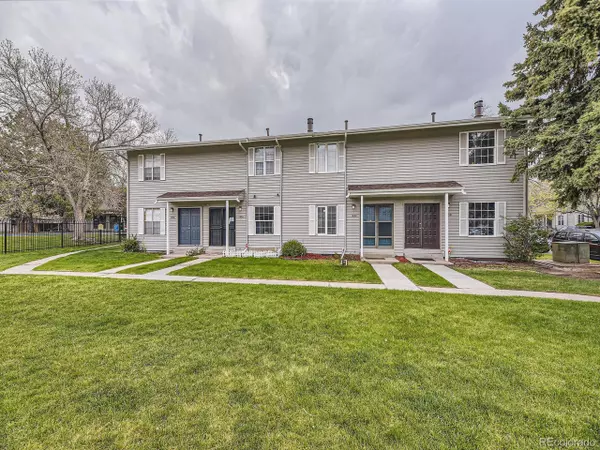 1932 S Oswego Way,  Aurora,  CO 80014