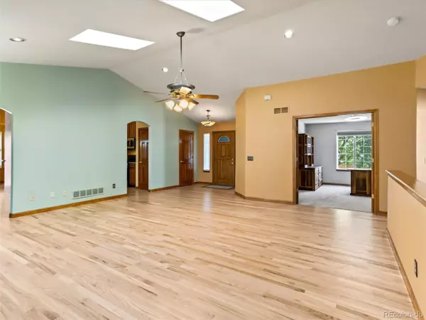 Littleton, CO 80128,8846 S Carr St