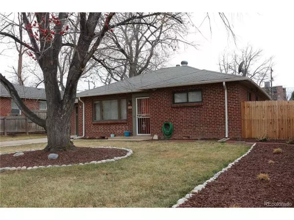 Denver, CO 80220,849 Elm St