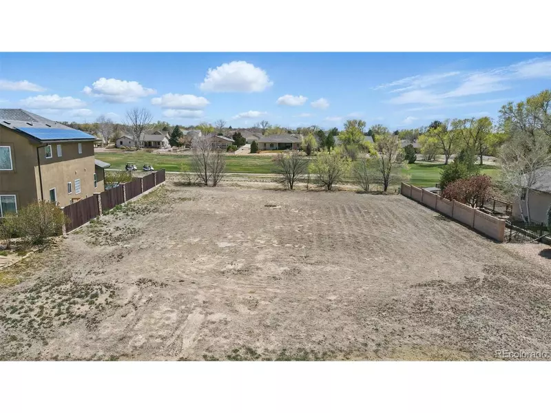238 S Golfwood Dr, Pueblo West, CO 81007