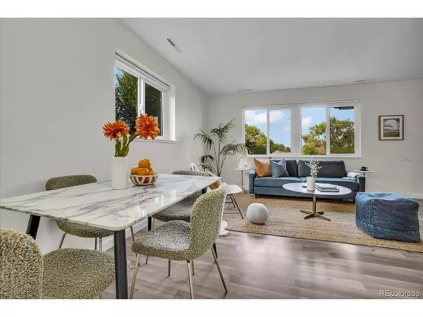 Denver, CO 80204,931 N Vrain St #931/933