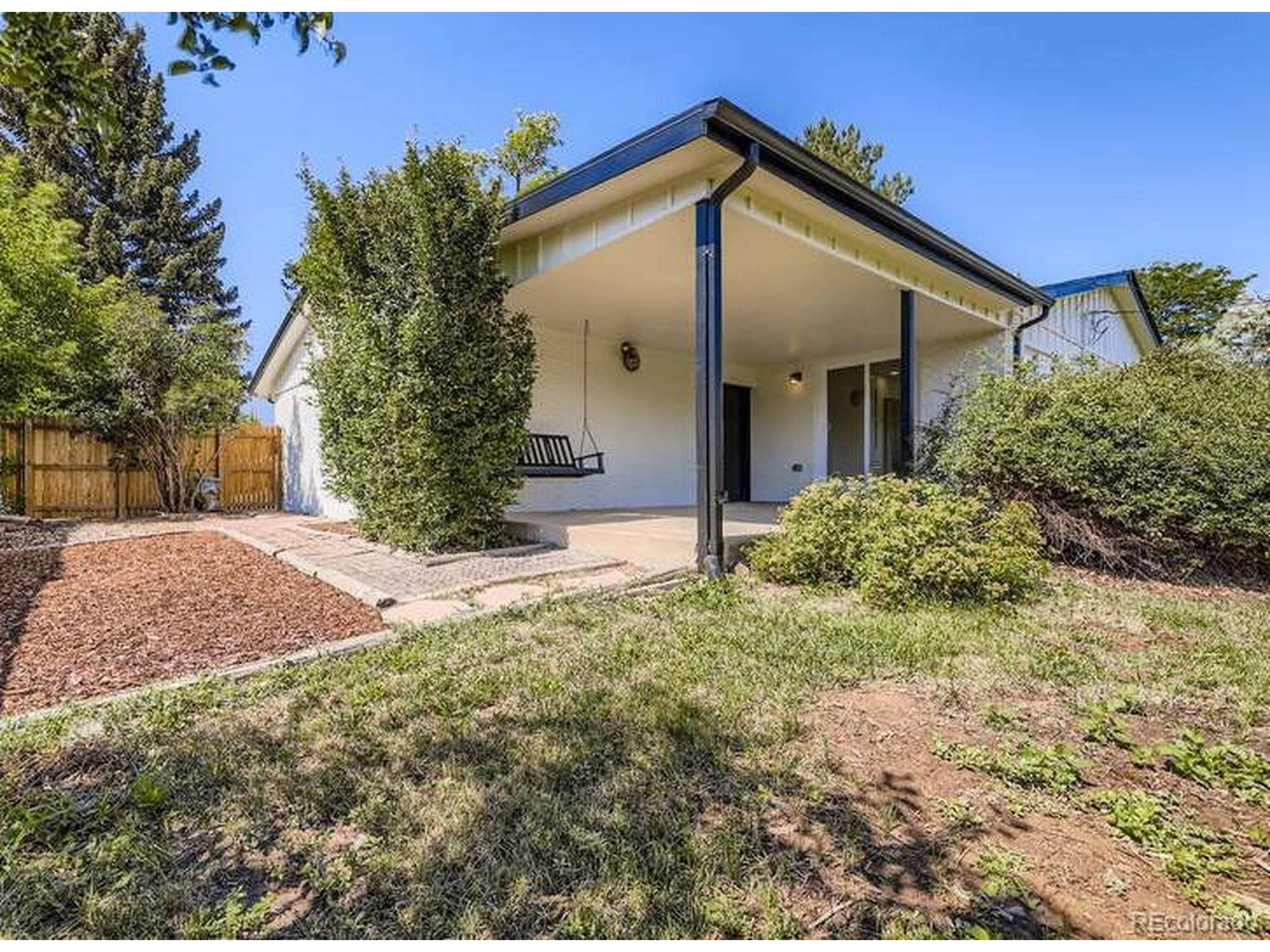 Centennial, CO 80121,1501 E Caley Ave