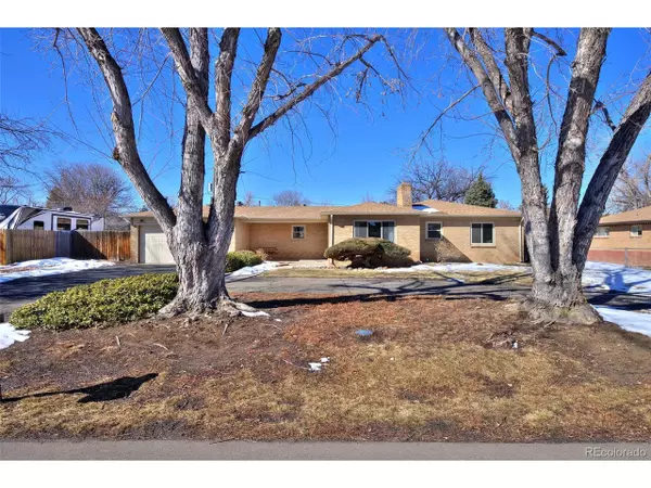 65 Yarrow St, Lakewood, CO 80226