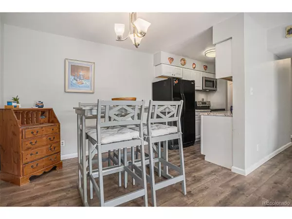 Centennial, CO 80122,140 E Highline Cir #304