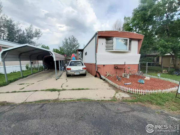 Loveland, CO 80537,323 42nd St SW #1