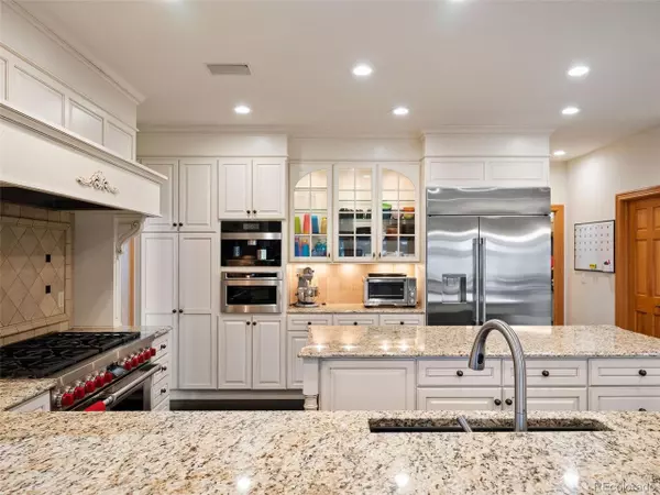 Golden, CO 80401,29115 Summit Ranch Dr