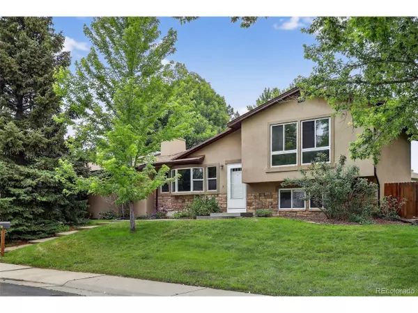 18445 W 59th Dr, Golden, CO 80403