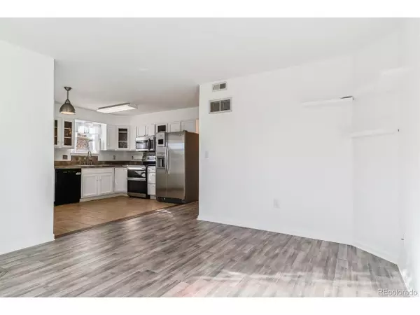 Lakewood, CO 80228,1648 S Cole St #B7
