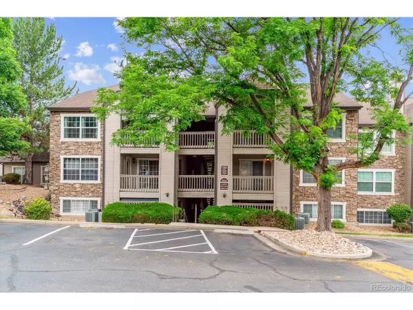 9212 E Arbor Cir #C, Englewood, CO 80111