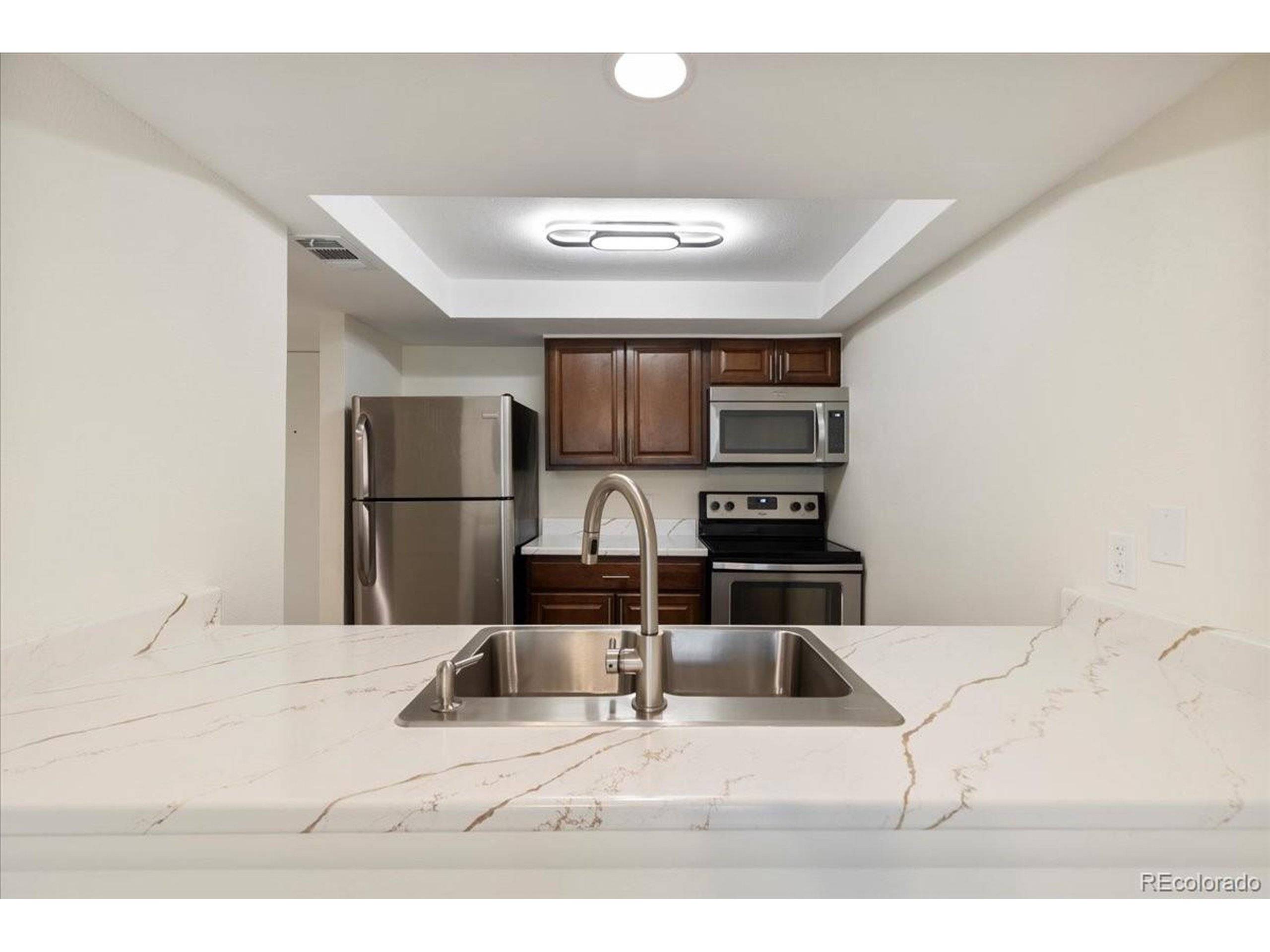 Littleton, CO 80123,4896 S Dudley St #8