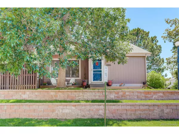 3834 S Genoa Cir #B, Aurora, CO 80013