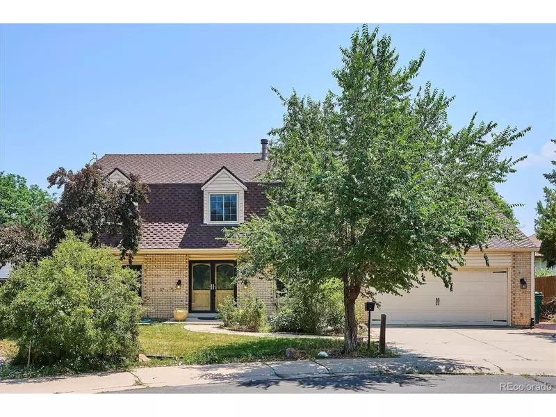292 S Salem Ct, Aurora, CO 80012