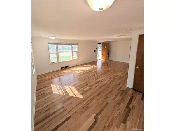 Englewood, CO 80113,3010 S Corona St