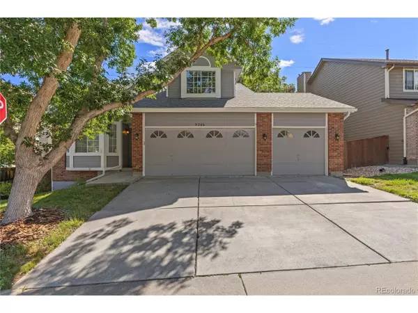 9304 Wiltshire Dr, Highlands Ranch, CO 80130