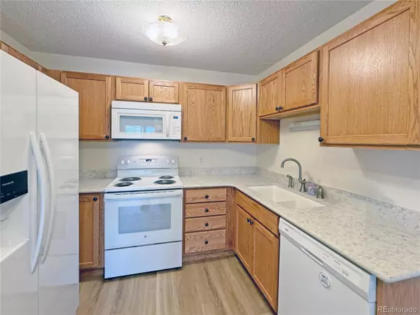 Aurora, CO 80014,13606 E Bates Ave #304