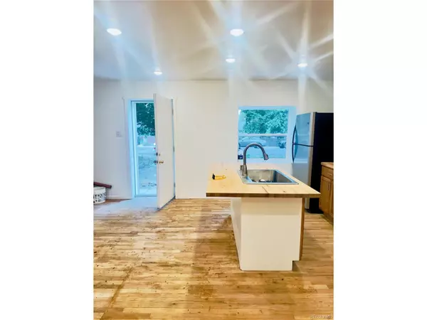 Denver, CO 80220,1926 Xenia St