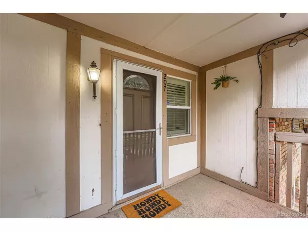 Denver, CO 80222,2190 S Holly St #207
