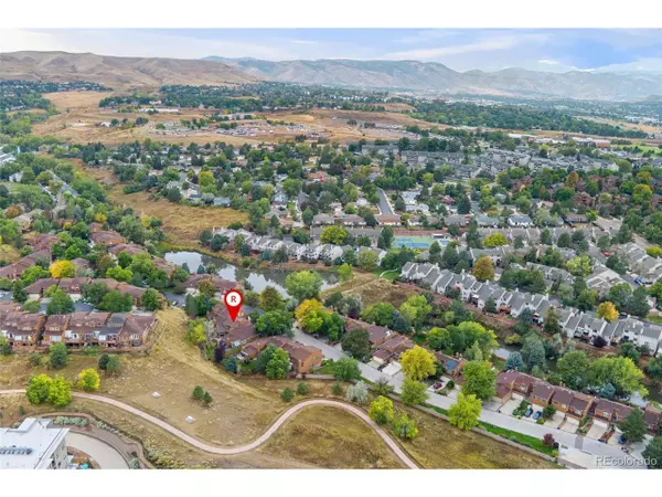 92 Ward Ct, Lakewood, CO 80228