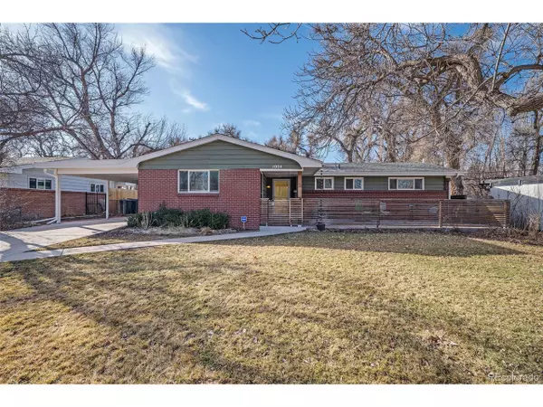 1004 W Shepperd Ave, Littleton, CO 80120