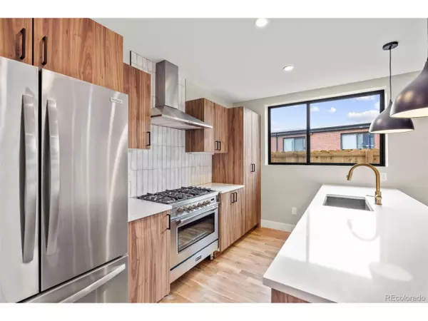 Denver, CO 80204,1383 King St