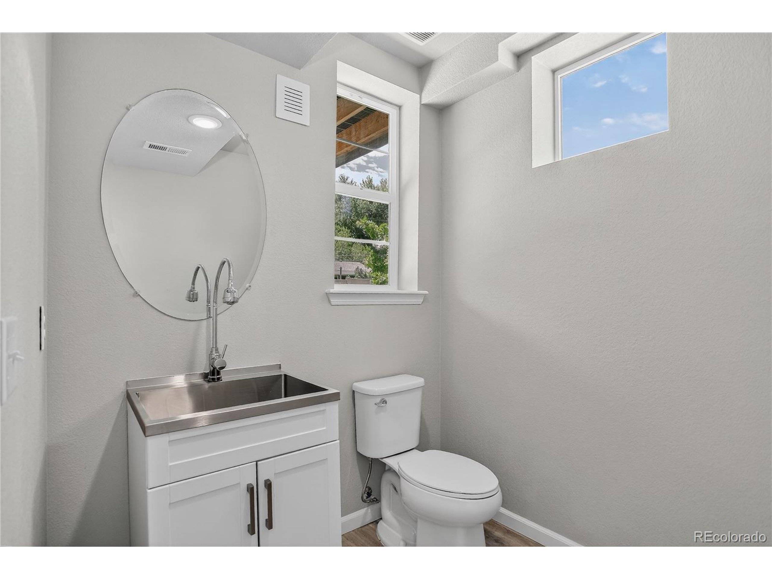 Lakewood, CO 80215,1310 Hoyt St #1