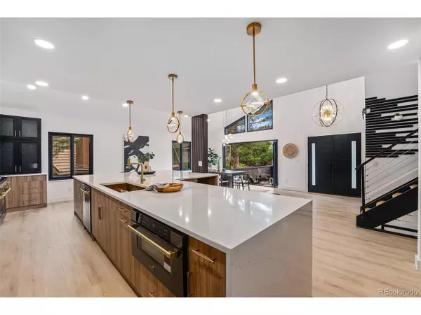 Golden, CO 80401,118 S Eldridge Way