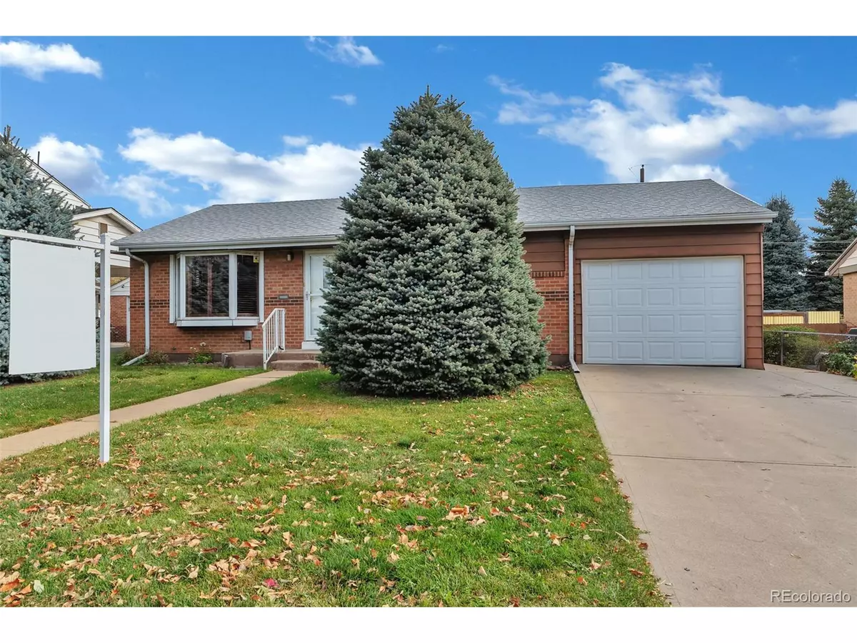 Denver, CO 80221,6916 Fern Dr