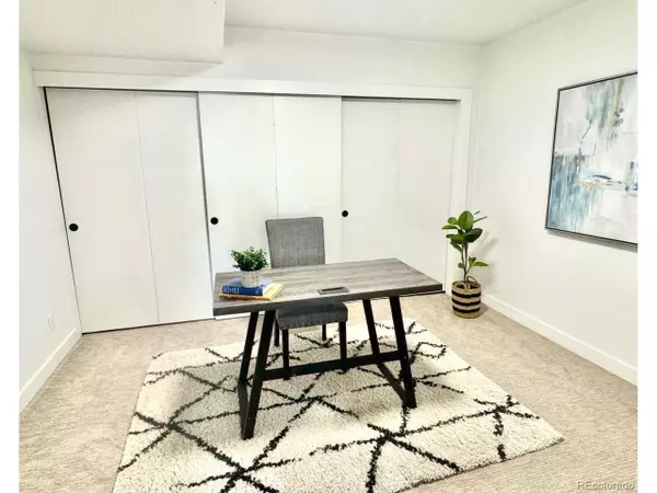 Centennial, CO 80122,8002 S Columbine Ct