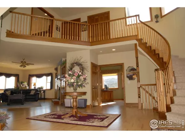 Lyons, CO 80540,60 Chieftain Ct