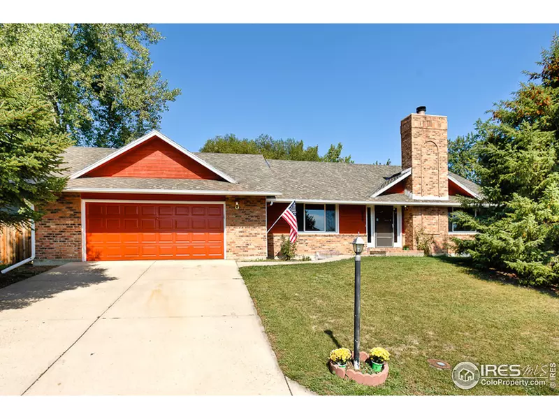 7829 Country Creek Dr, Niwot, CO 80503