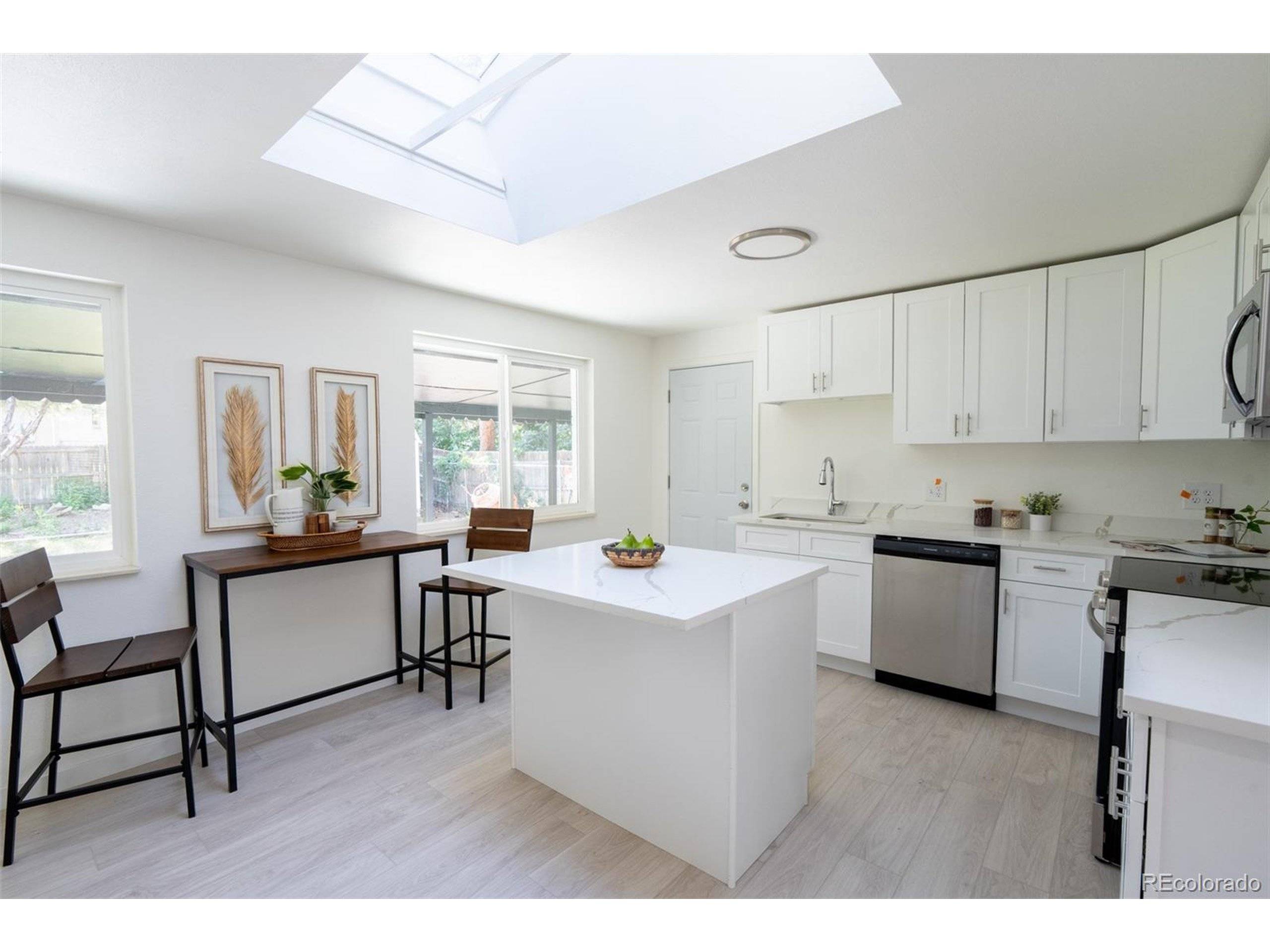 Englewood, CO 80110,5041 S Julian St