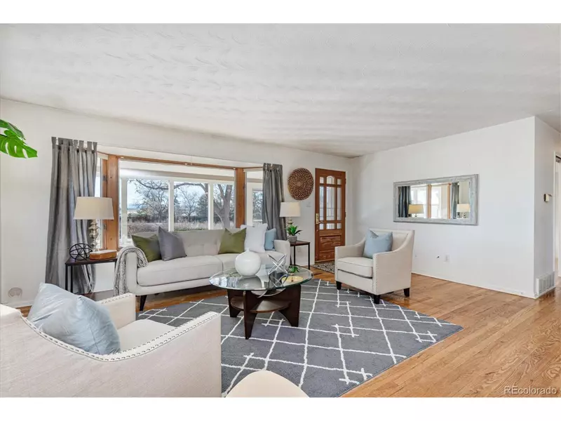 7056 S Norfolk St, Foxfield, CO 80016