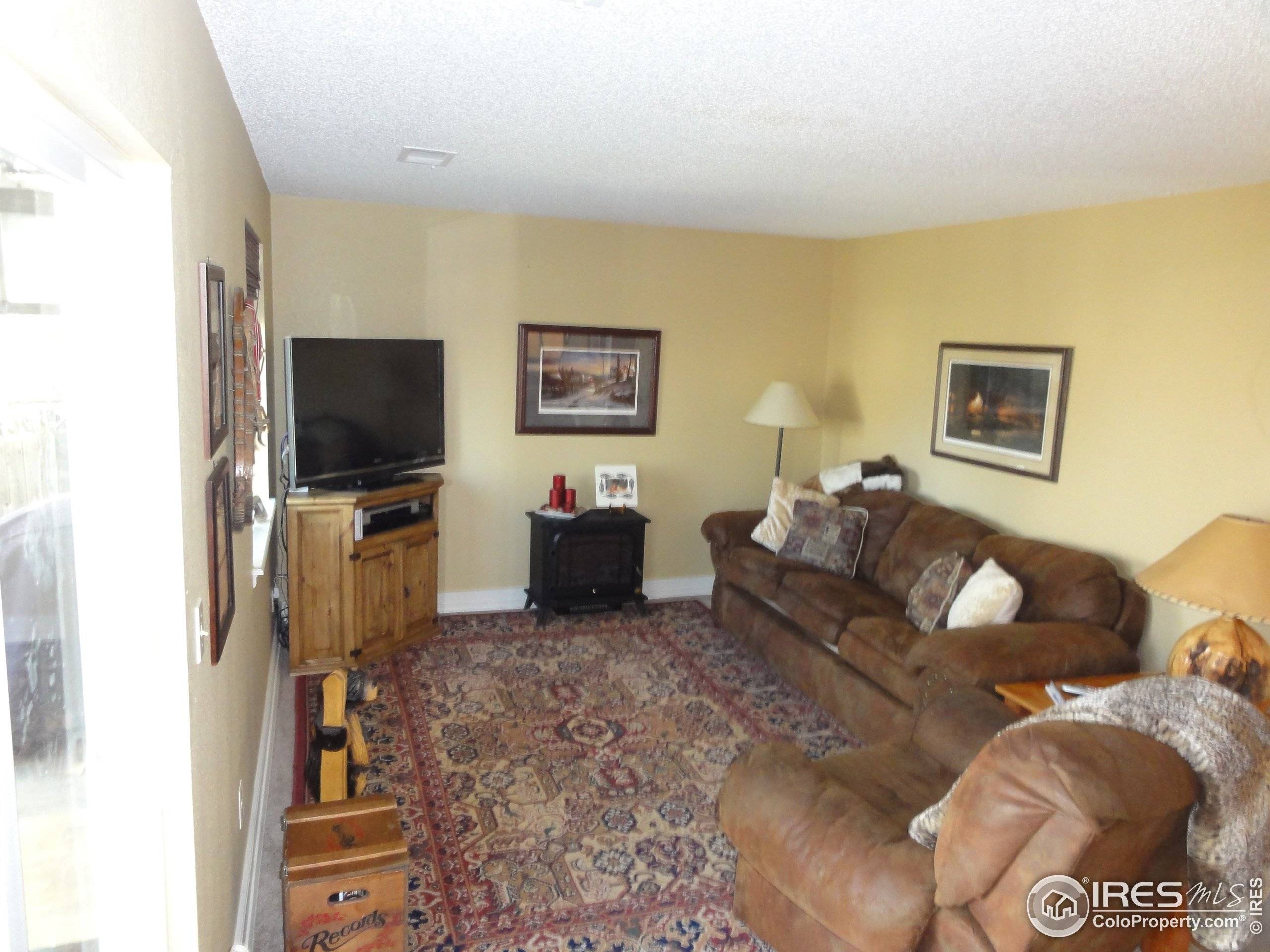 Louisville, CO 80027,2121 Dogwood Cir