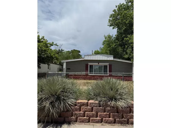 331 Cherry St, Lochbuie, CO 80603