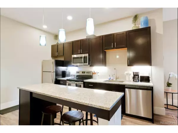 Golden, CO 80401,615 24th St #207