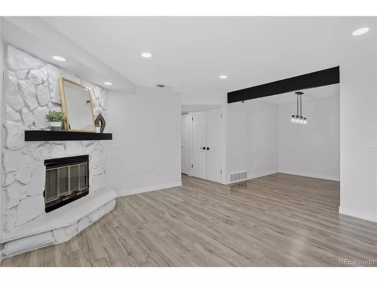 Aurora, CO 80017,15350 E Arizona Ave #106